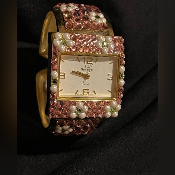 Lz of New York Aurora Borealis Ladies Watch, Pink w White Pearl flowers, Works! - Picture 10 of 14